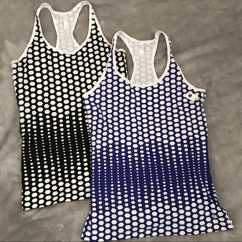 GapFit Workout Tanks (set of 2)